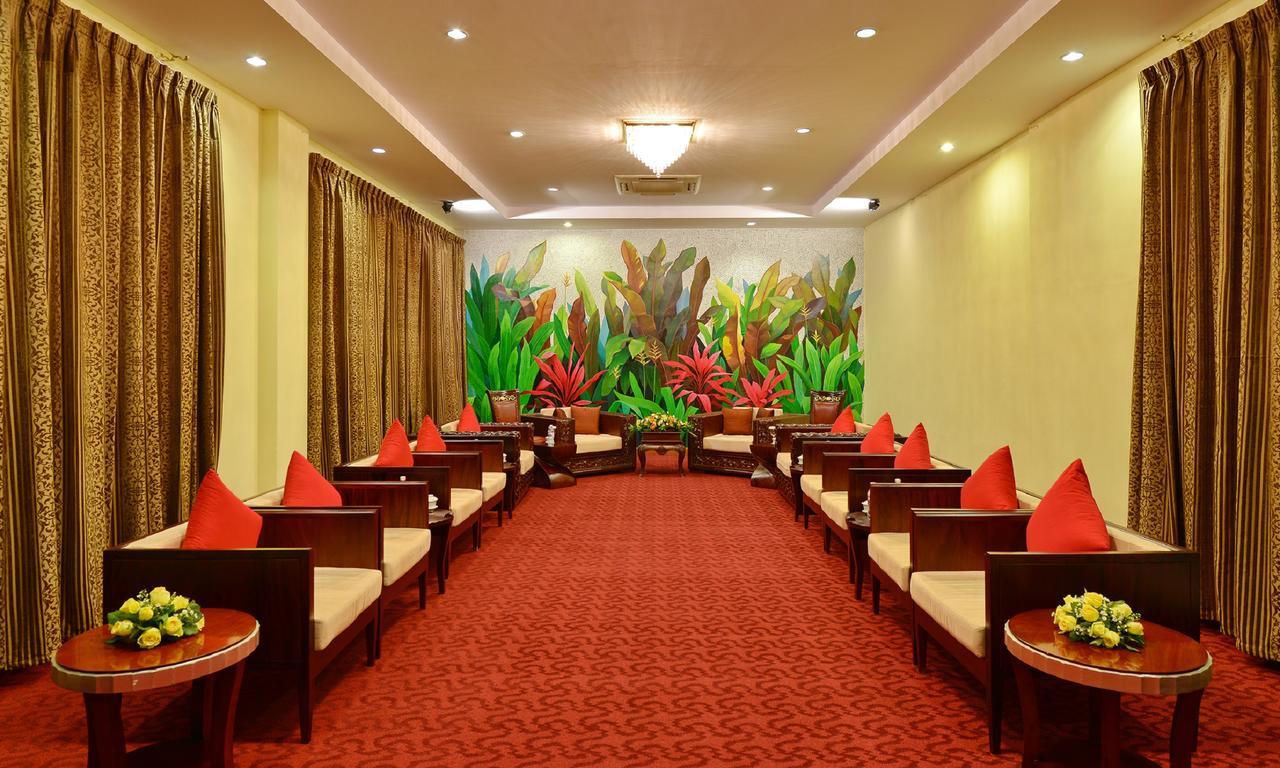 Aureum Palace Hotel & Resort Nay Pyi Taw Naypyidaw エクステリア 写真